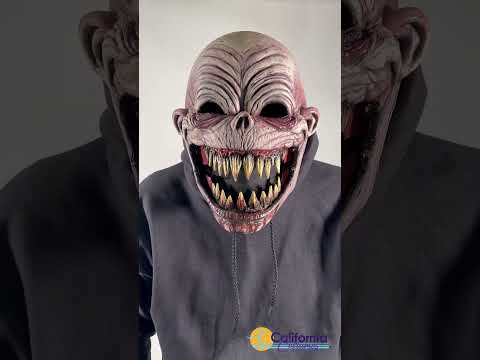 Load video: Nightmare Creature Ani-Motion Adult Costume Mask