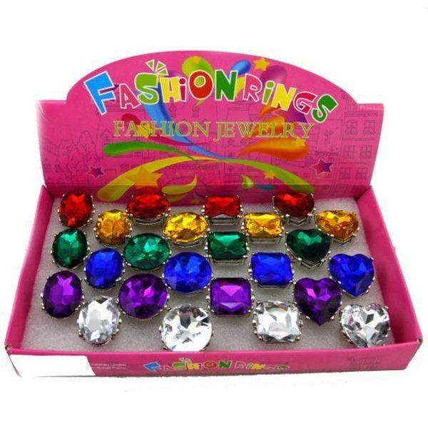 Big Diamond Ring 2.1cm - Jokers Costume Mega Store