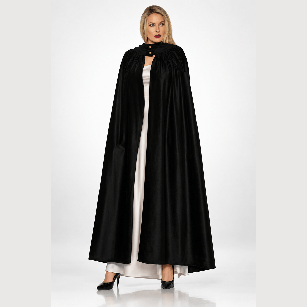Classical Versatile Cape - Black