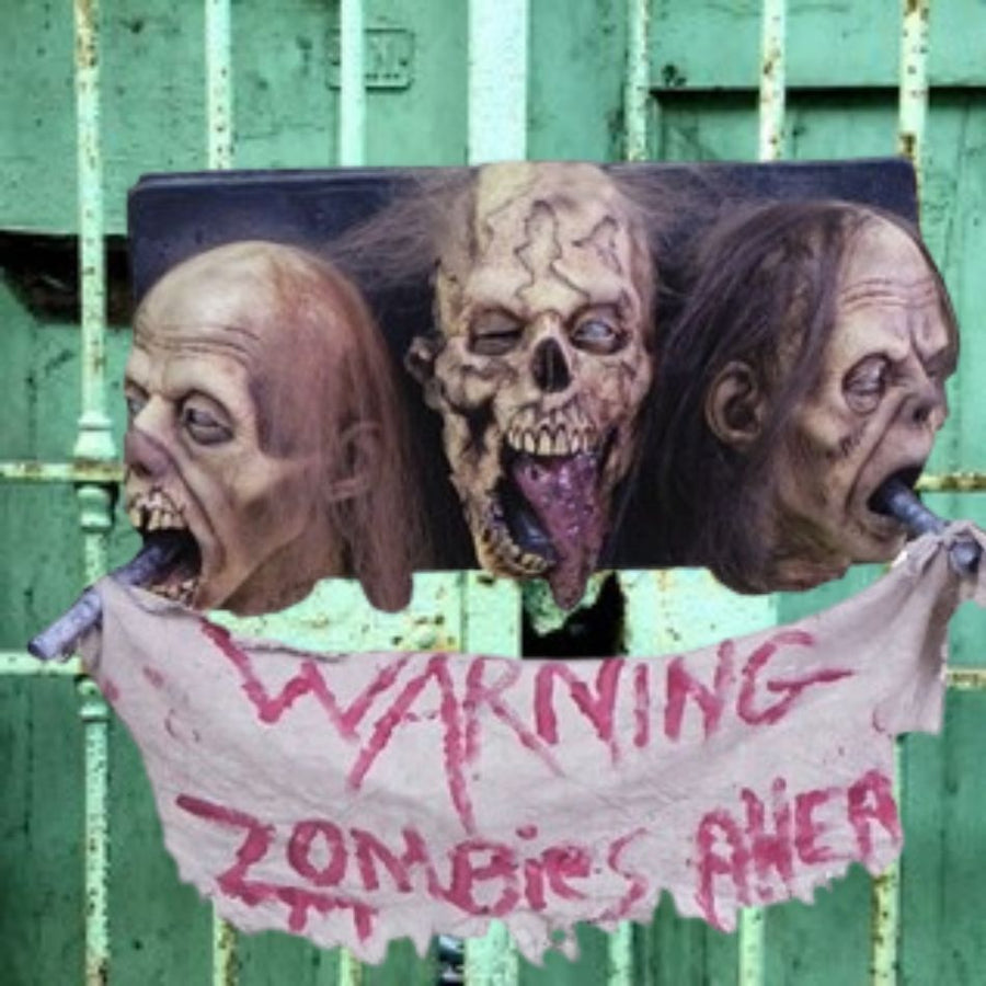 Three-faced zombie wall plaque, a spooky and eerie Halloween decoration