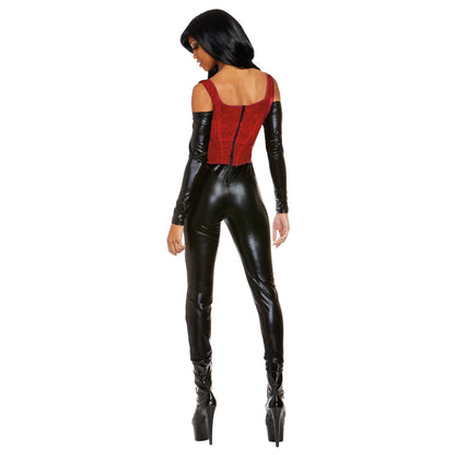  Elegant and alluring red costume with flirty details for women