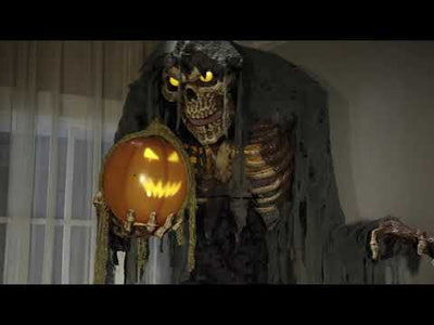 7' Prowling Jack Animated Prop